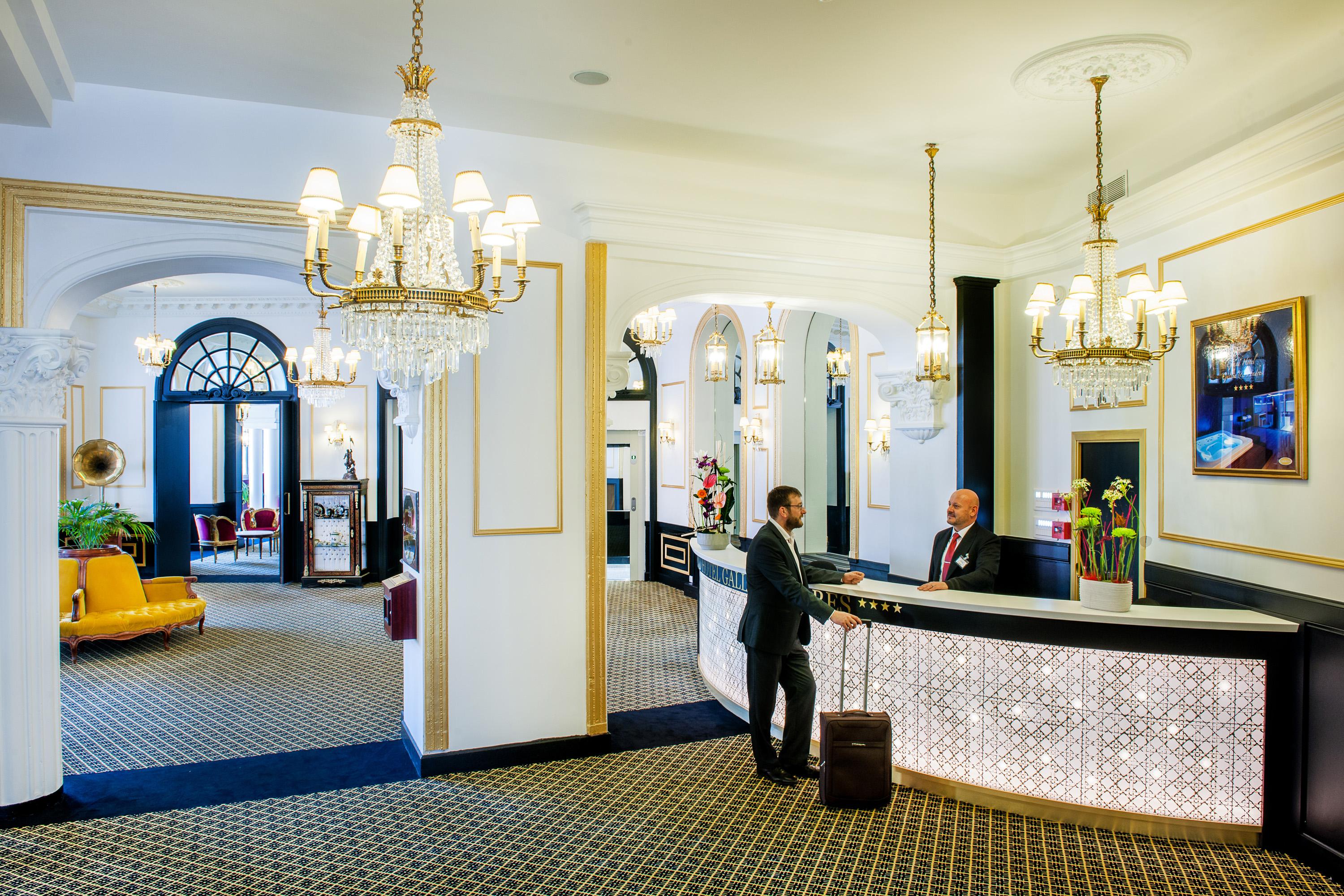 Grand Hôtel Gallia&Londres Spa NUXE Lourdes Esterno foto