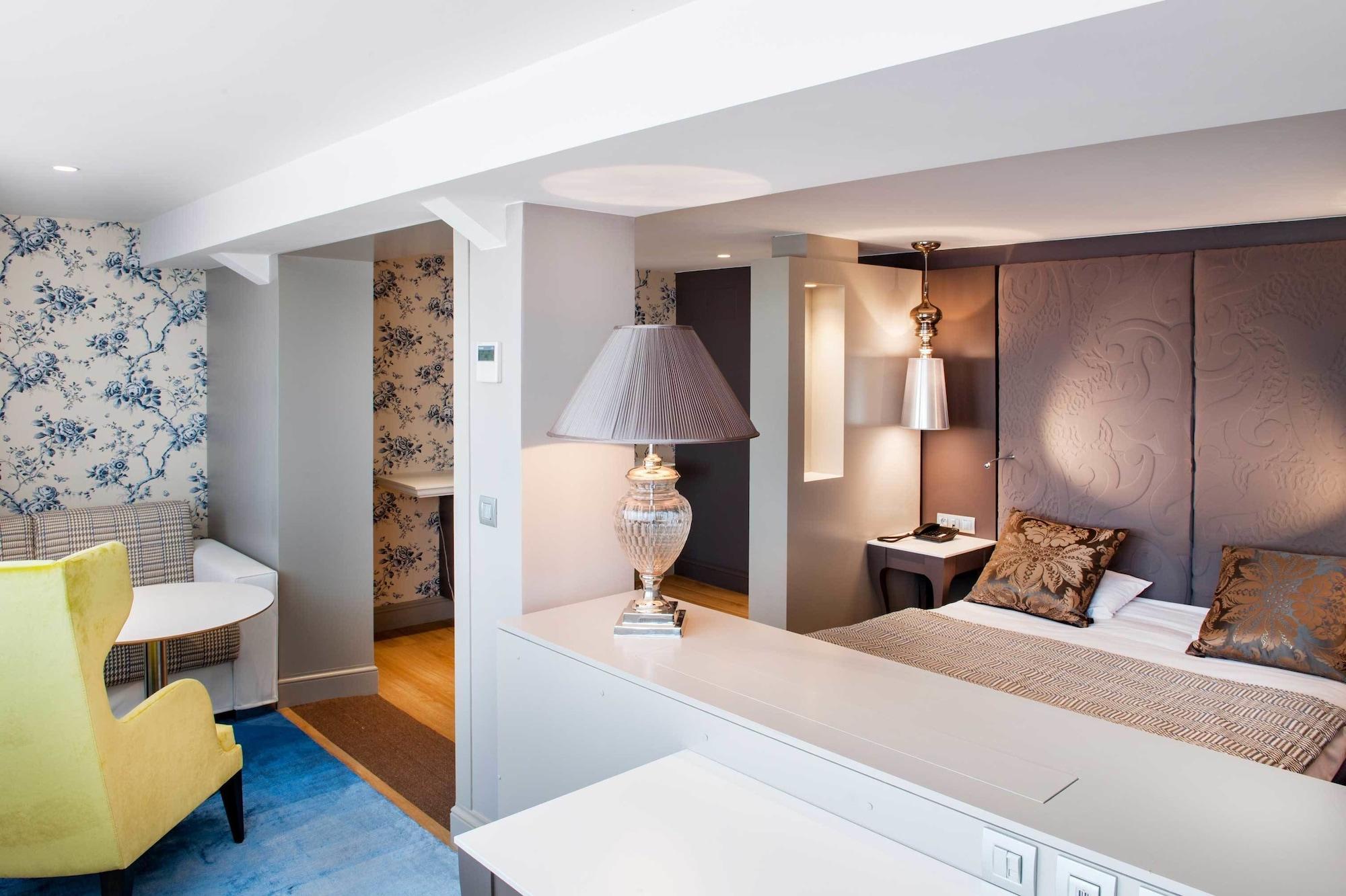 Grand Hôtel Gallia&Londres Spa NUXE Lourdes Esterno foto